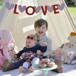 Meet your Posher, Ayana